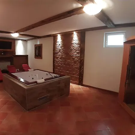 Schoenberghuette By Interhome 拉赫陶